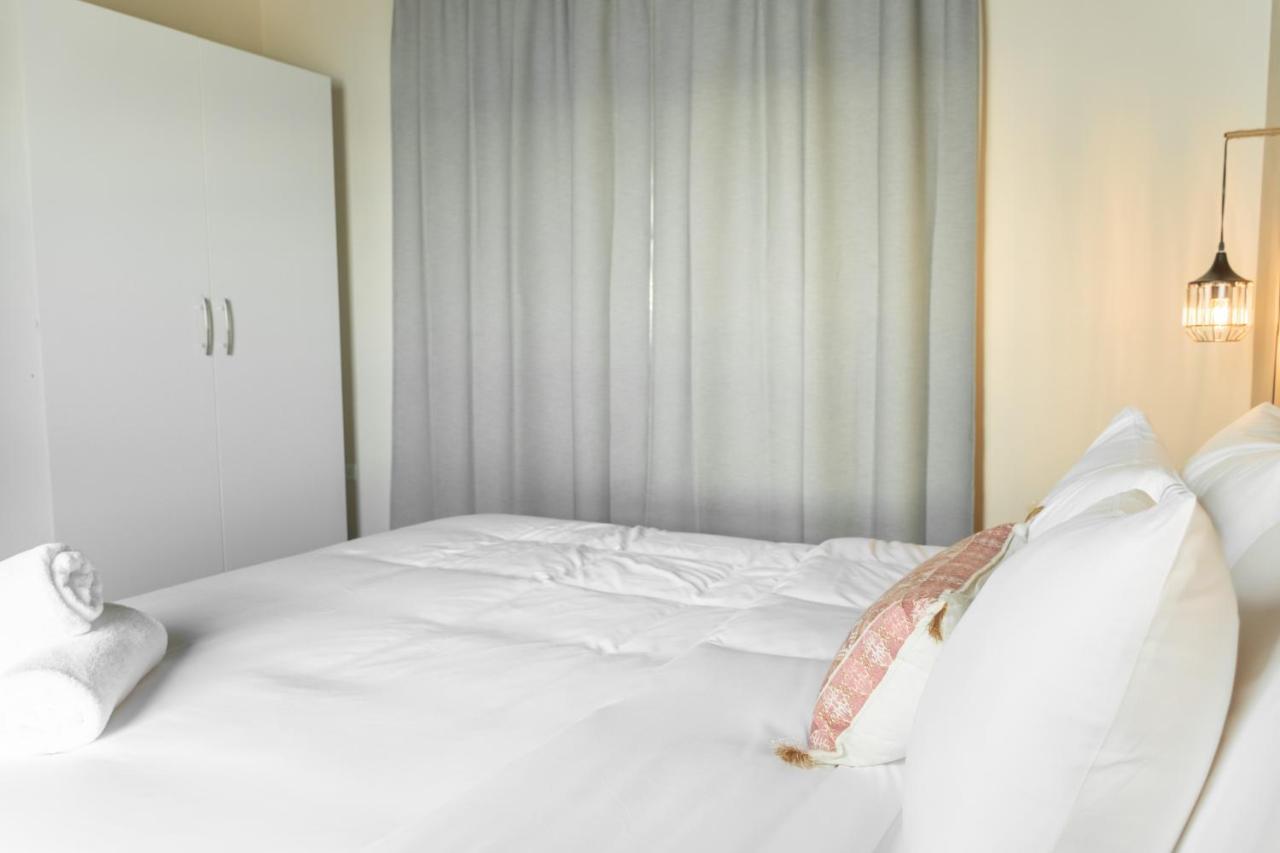 Tradewinds Apartments Симпсън Бей Екстериор снимка