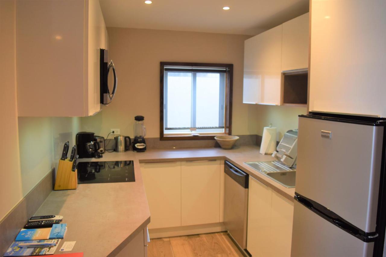 Tradewinds Apartments Симпсън Бей Екстериор снимка