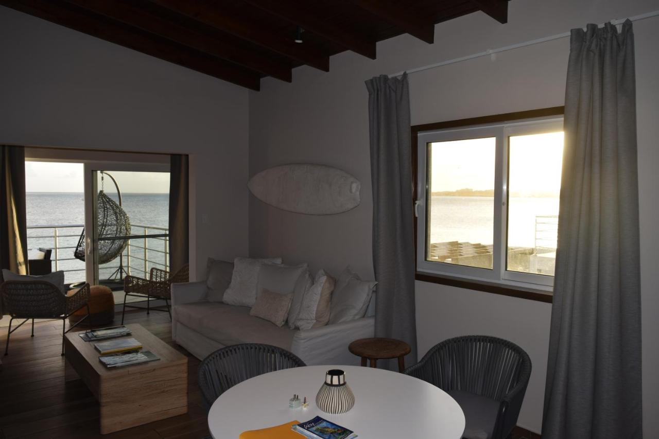 Tradewinds Apartments Симпсън Бей Екстериор снимка